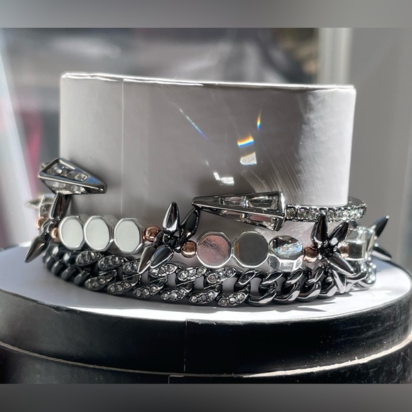 Bomb Party Fall Luxe Stacks 2024 She’s Edgy But Timeless - Picture 8 of 10